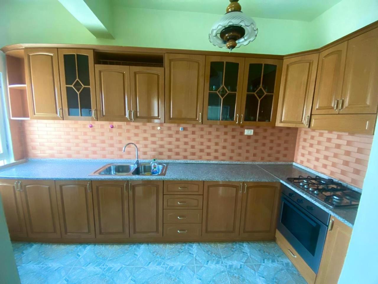 Durres Rebi 2 Apartament Luaran gambar