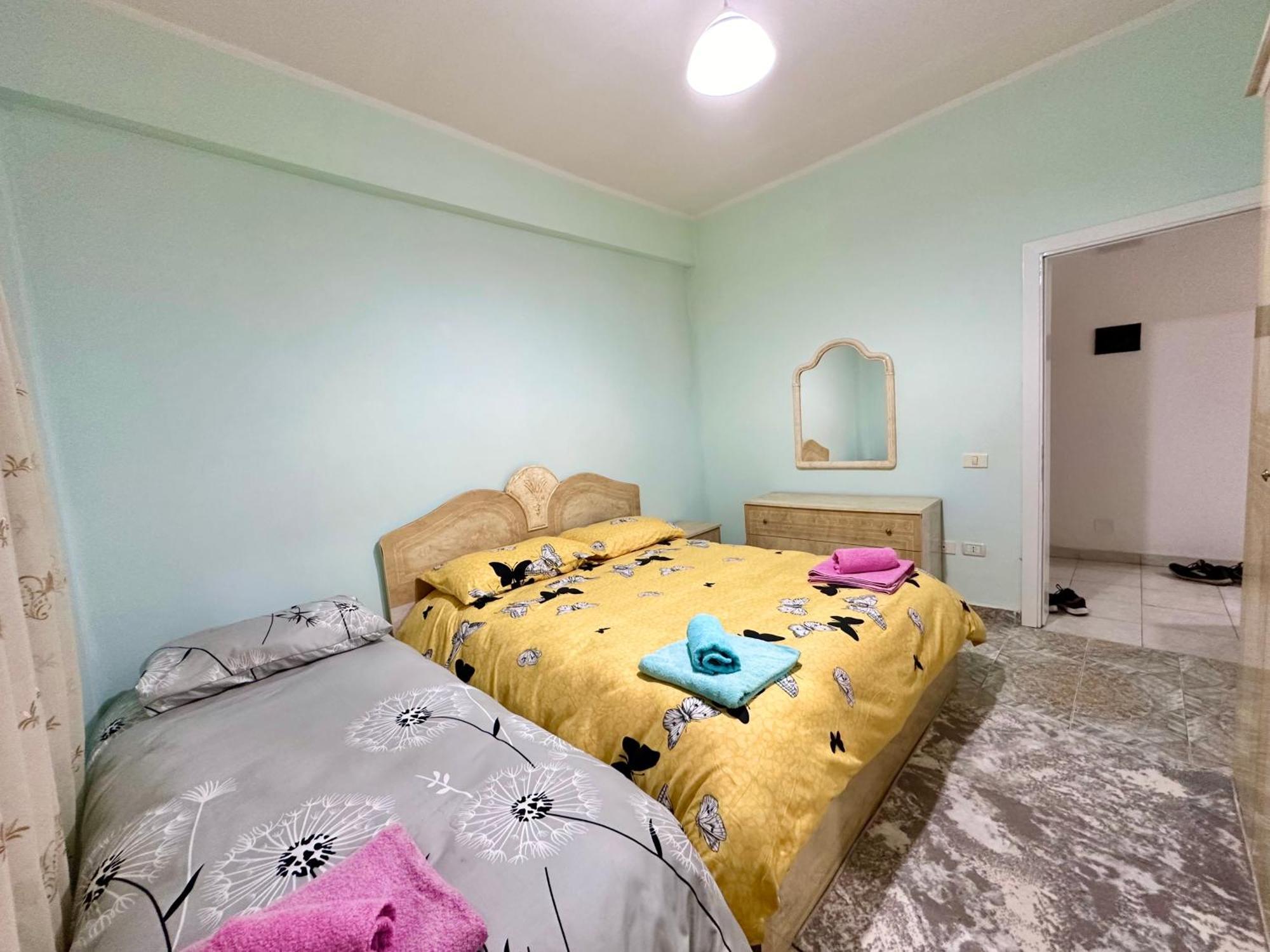 Durres Rebi 2 Apartament Luaran gambar