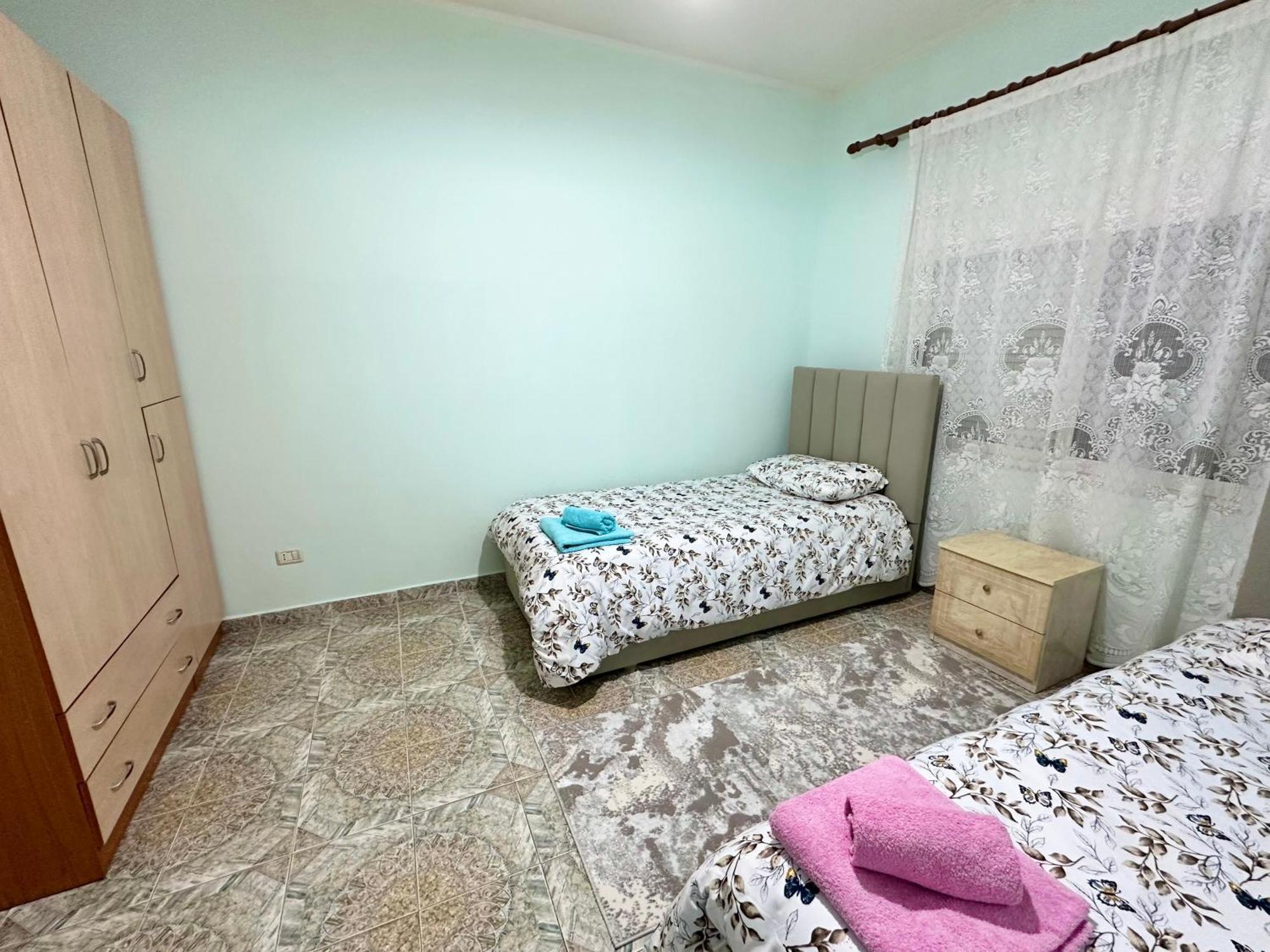 Durres Rebi 2 Apartament Luaran gambar